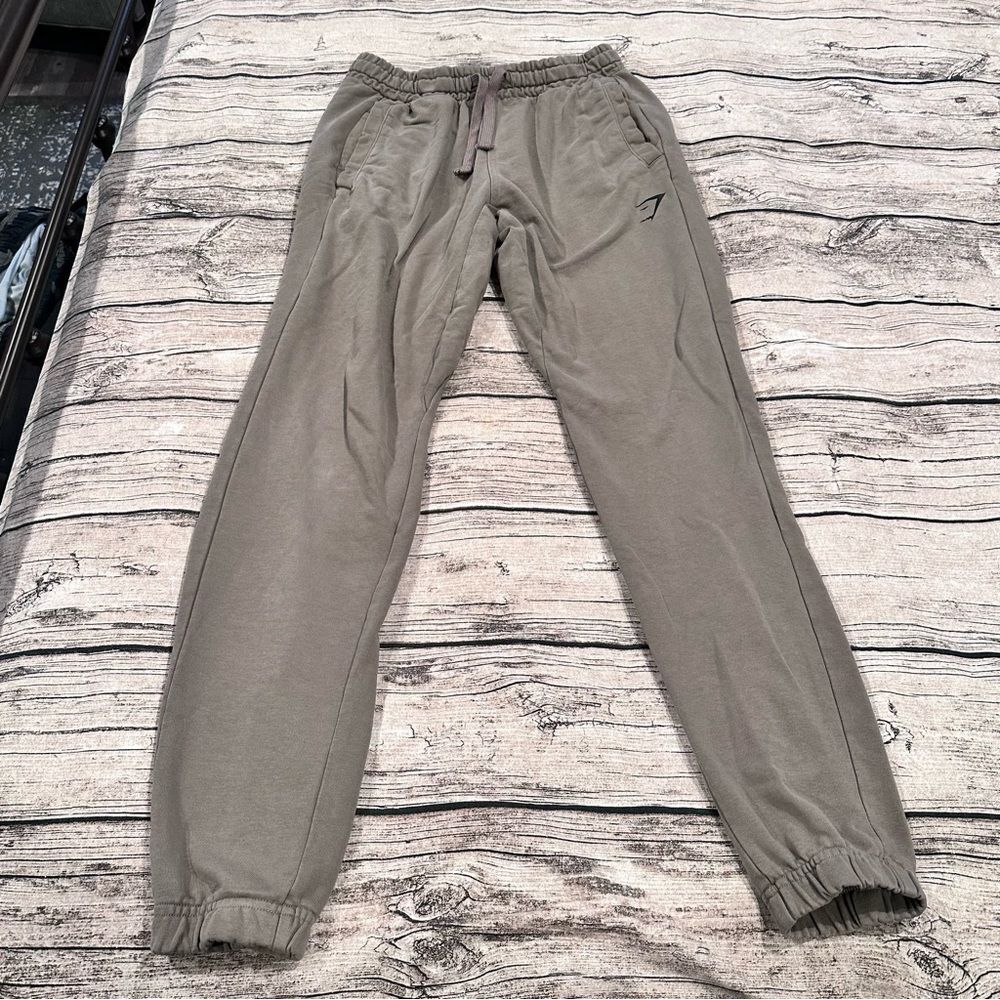 Men’s Gymshark Khaki /Beige Joggers Size small; Active, Gym, Lift